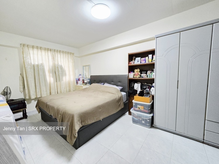 Blk 42 Sims Drive (Geylang), HDB 4 Rooms #524879601
